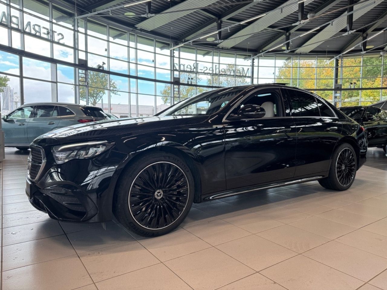 Mercedes-Benz E-Klasse – Bild 16