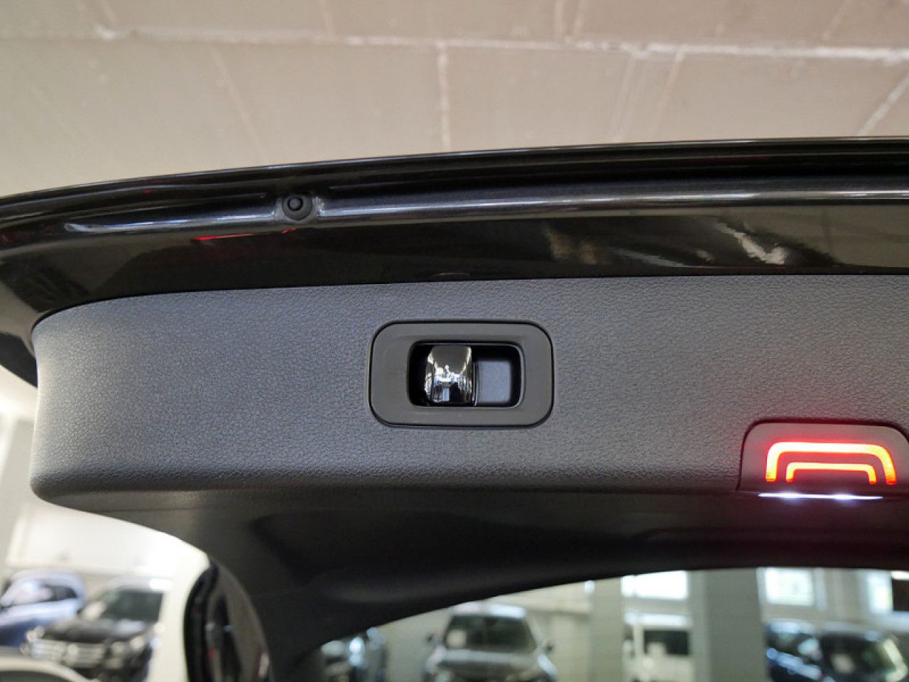 Mercedes-Benz E-Klasse – Bild 12