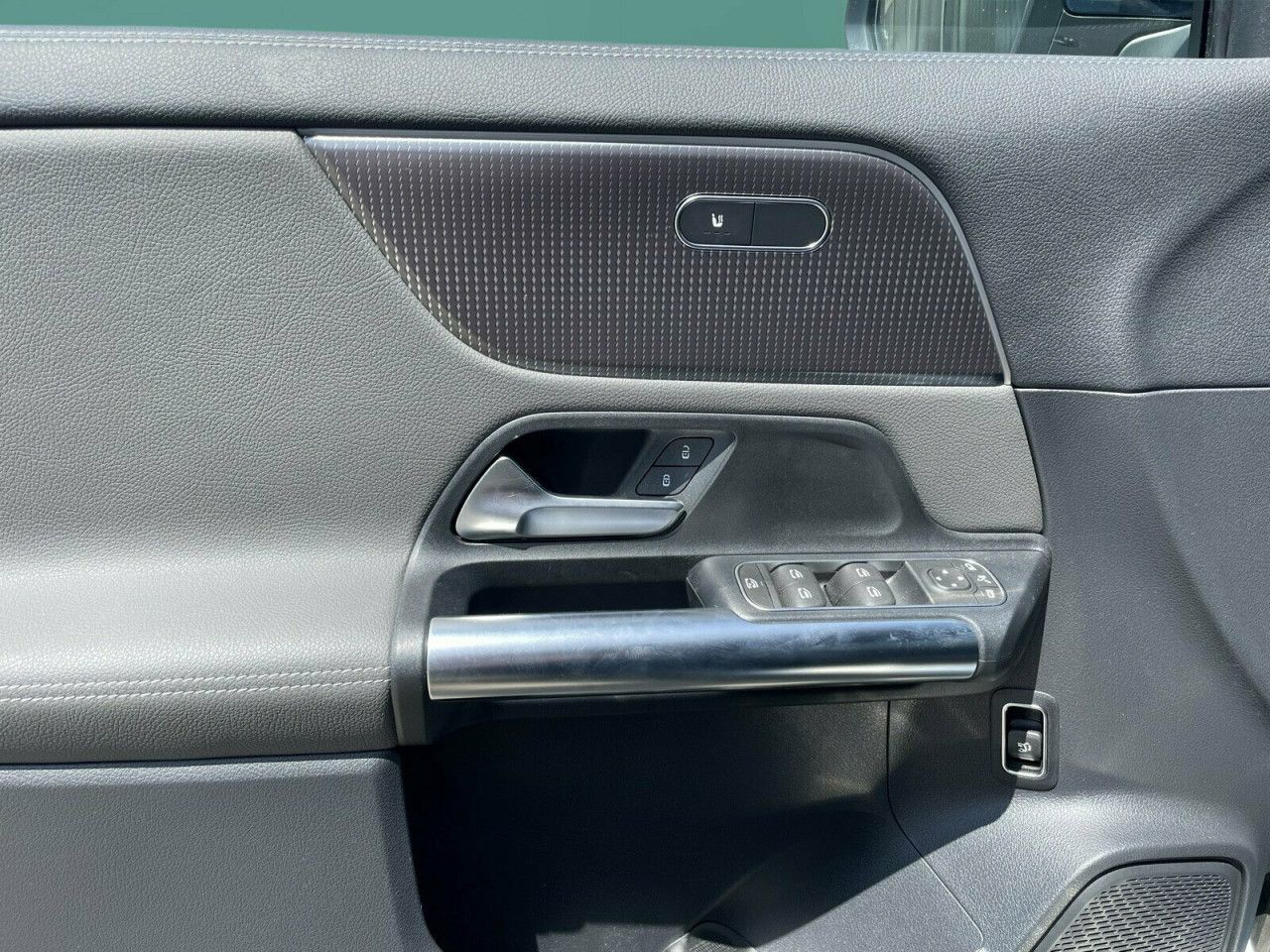 Fahrzeugbild 10 / 15