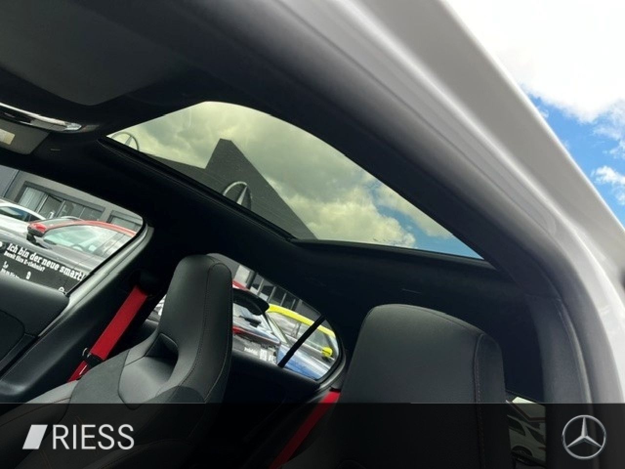 Mercedes-Benz A-Klasse – Bild 11