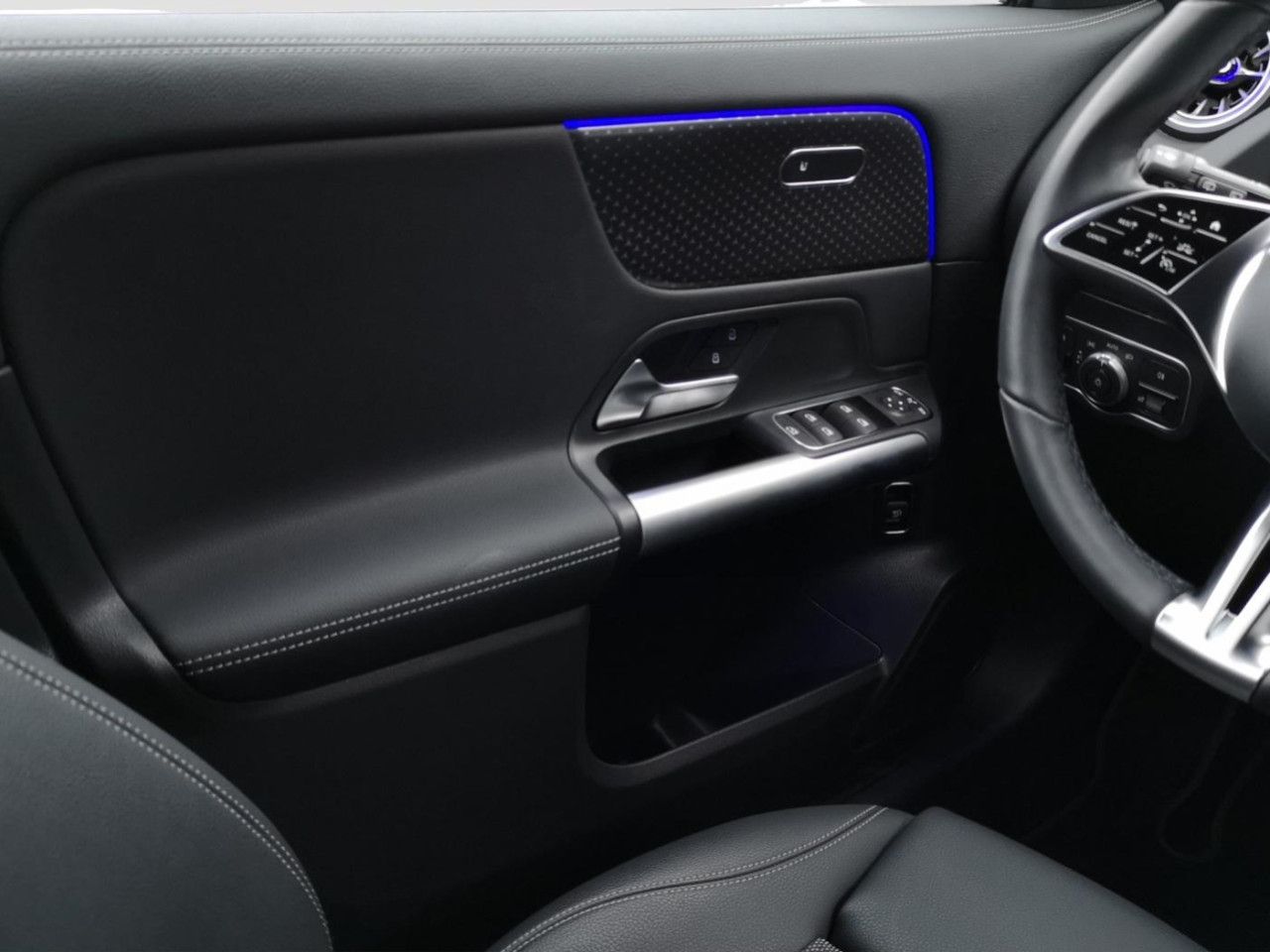 Fahrzeugbild 17 / 19