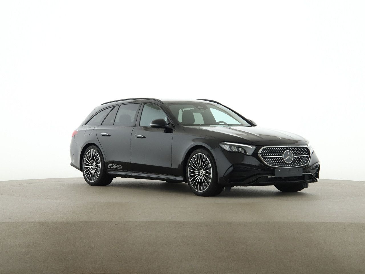 Mercedes-Benz E-Klasse – Bild 8