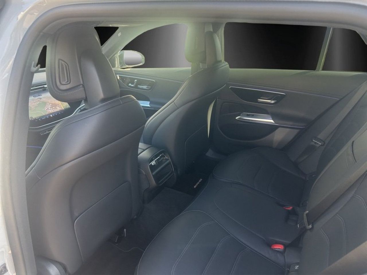 Mercedes-Benz E-Klasse – Bild 8