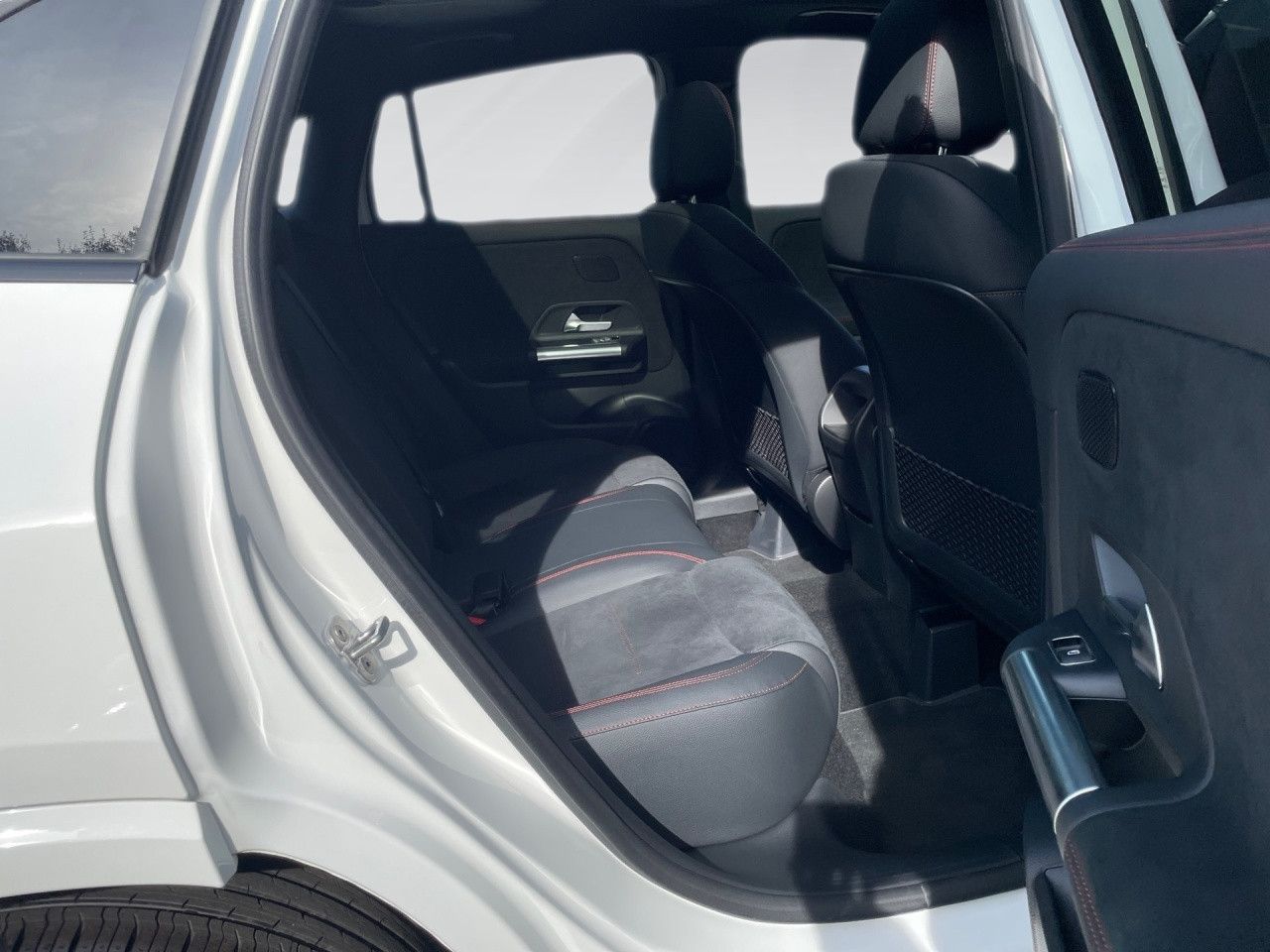 Mercedes-Benz GLA – Bild 12