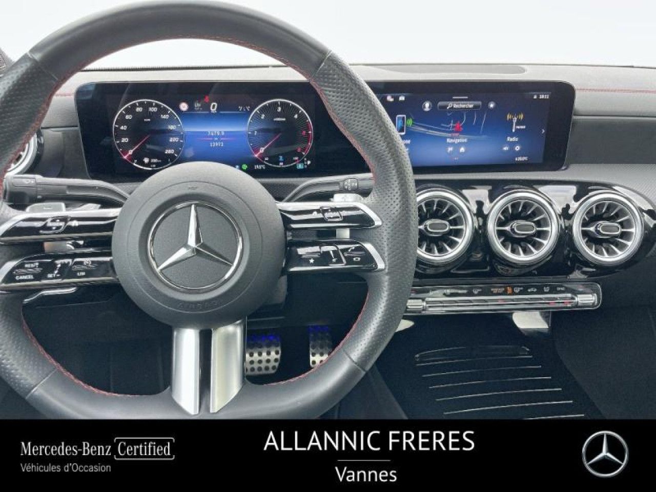 Photo du véhicule 13 / 18