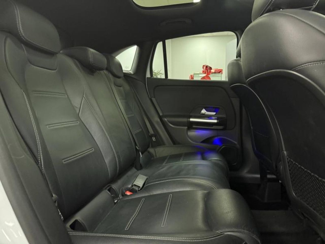 Photo du véhicule 8 / 18