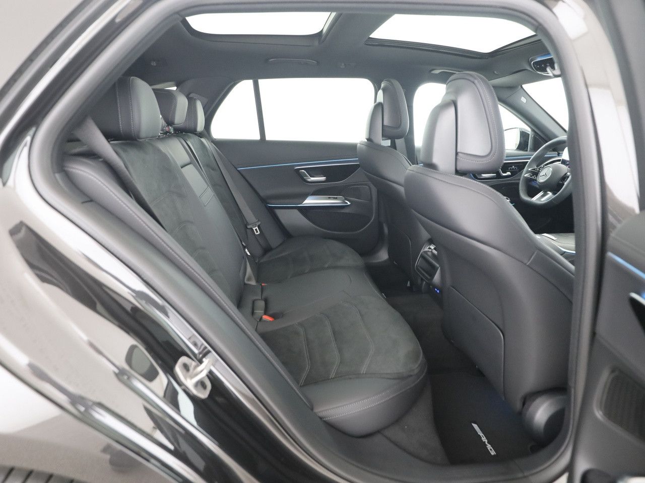 Mercedes-Benz E-Klasse – Bild 14