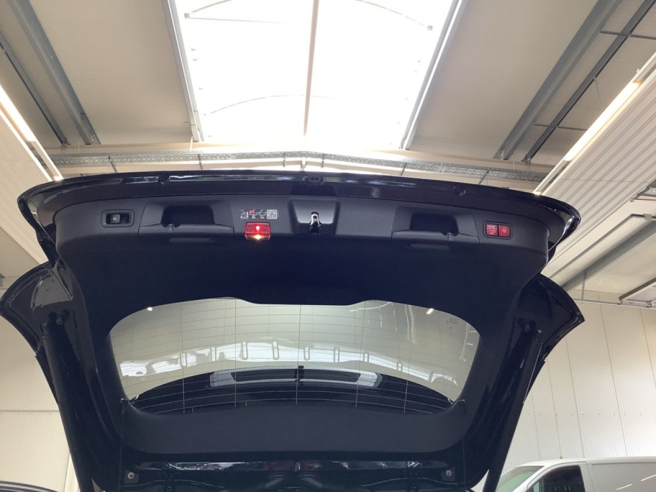 Mercedes-Benz EQA – Bild 16