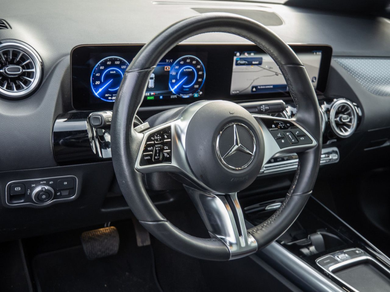 Mercedes-Benz EQA – Bild 9