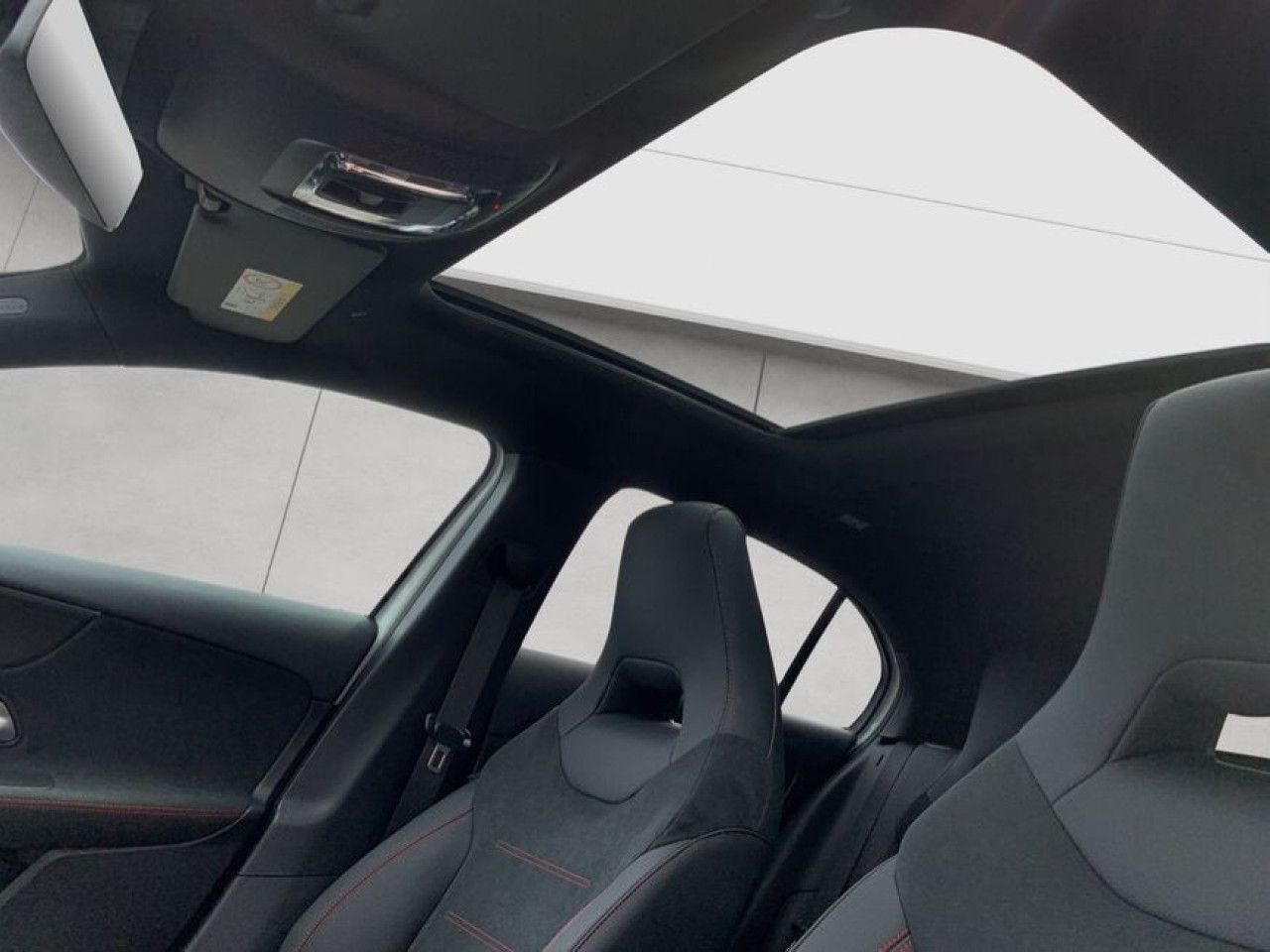 Mercedes-Benz A-Klasse – Bild 15