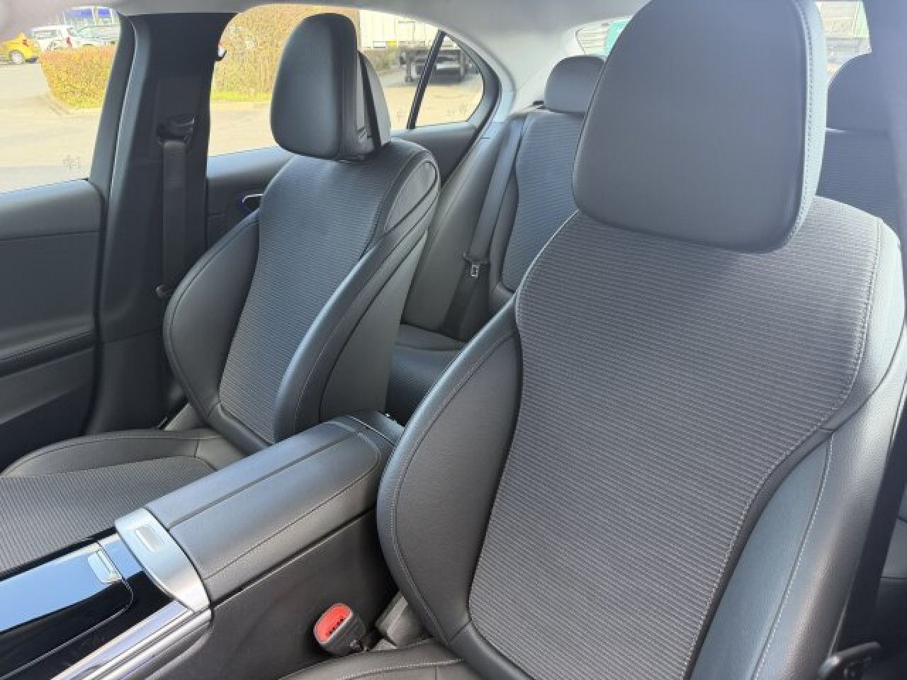 Fahrzeugbild 17 / 23