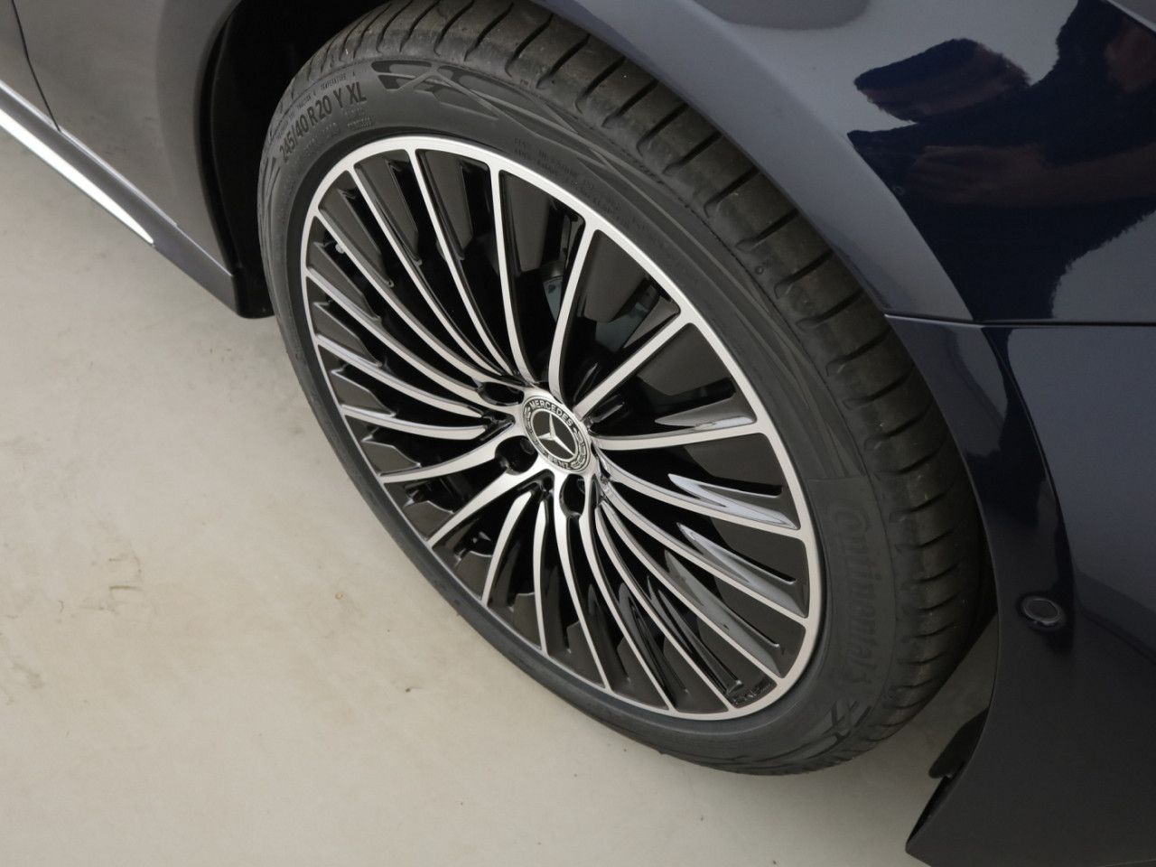 Mercedes-Benz E-Klasse – Bild 22