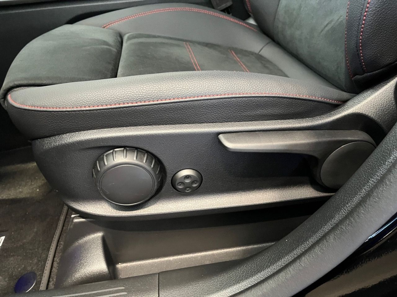 Mercedes-Benz GLB – Bild 7