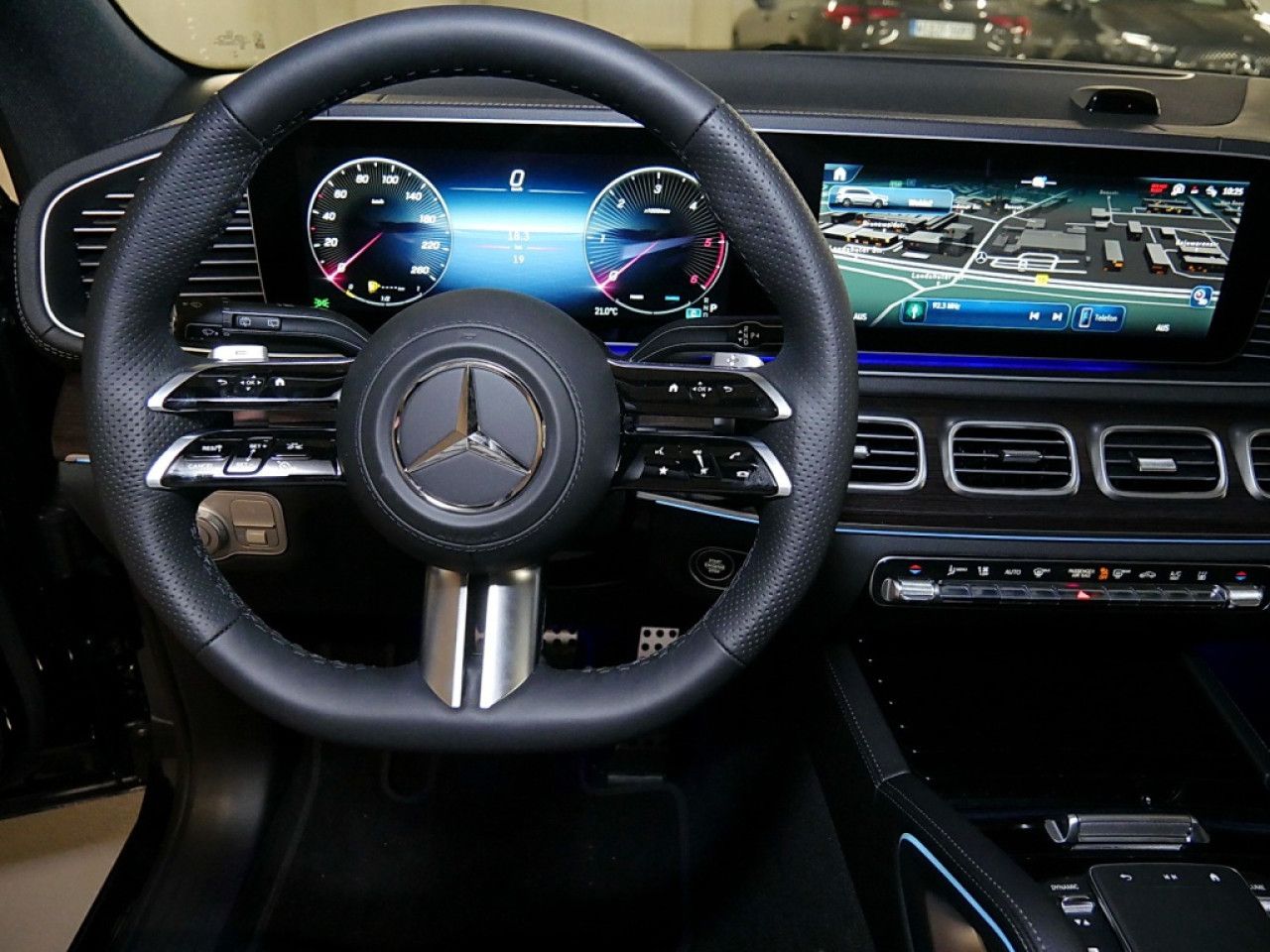 Mercedes-Benz GLS – Bild 13
