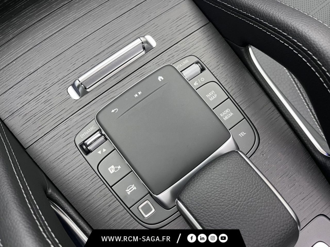 Photo du v&eacute;hicule 16 / 18