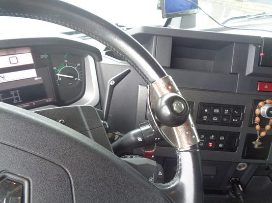 Vehicle image 10 / 20