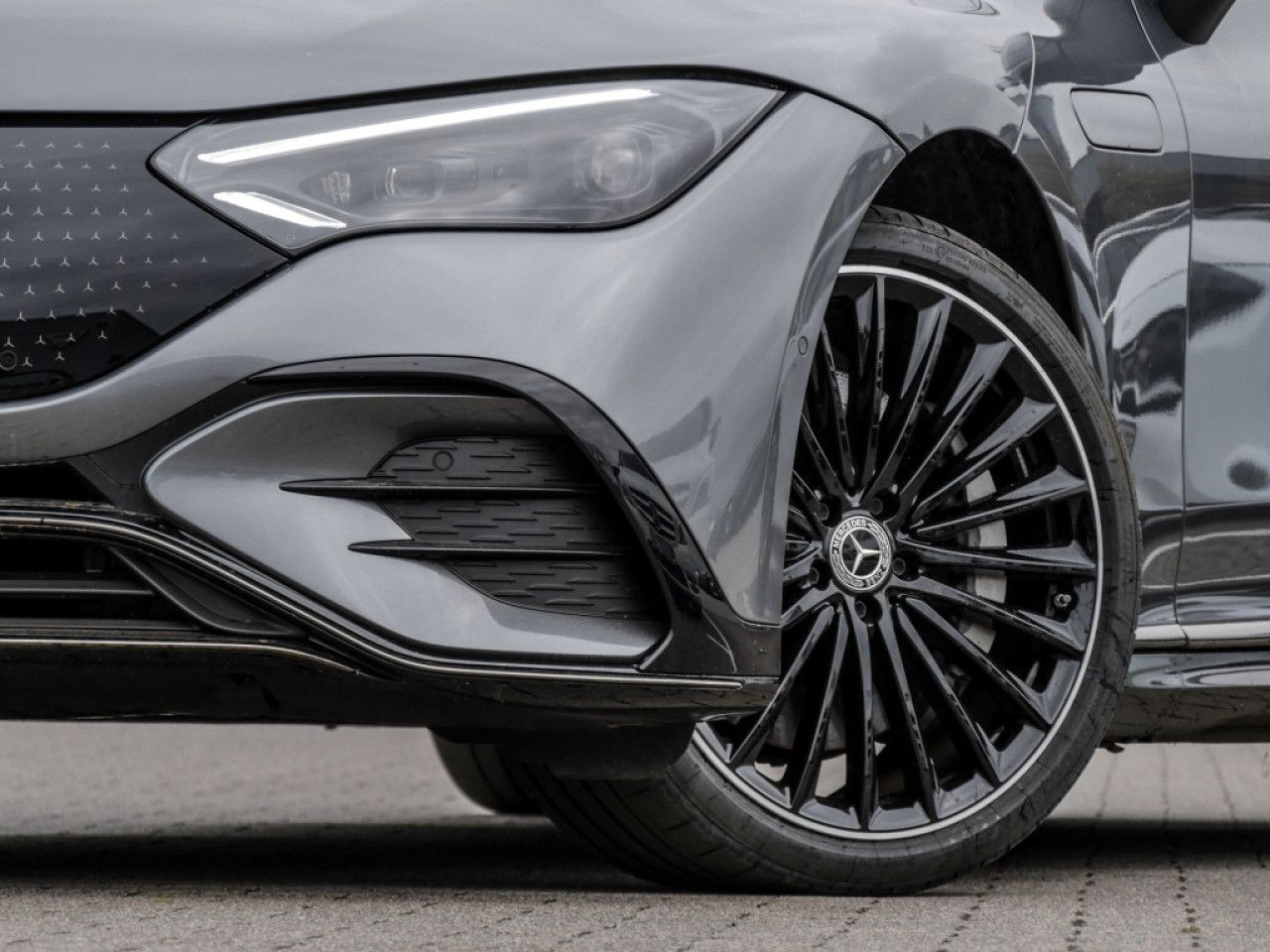 Mercedes-Benz EQE – Bild 5