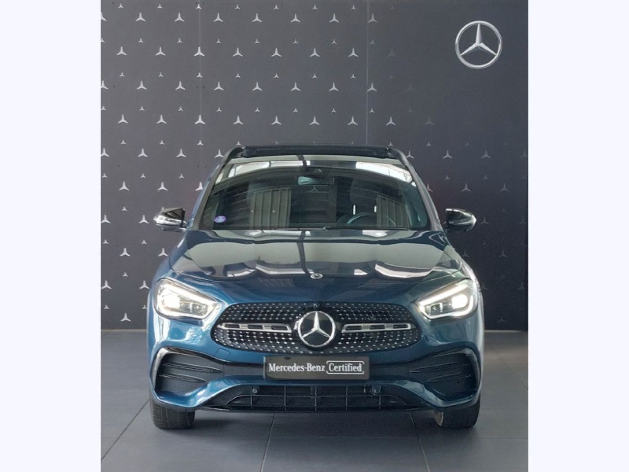 Photo du véhicule 1 / 18