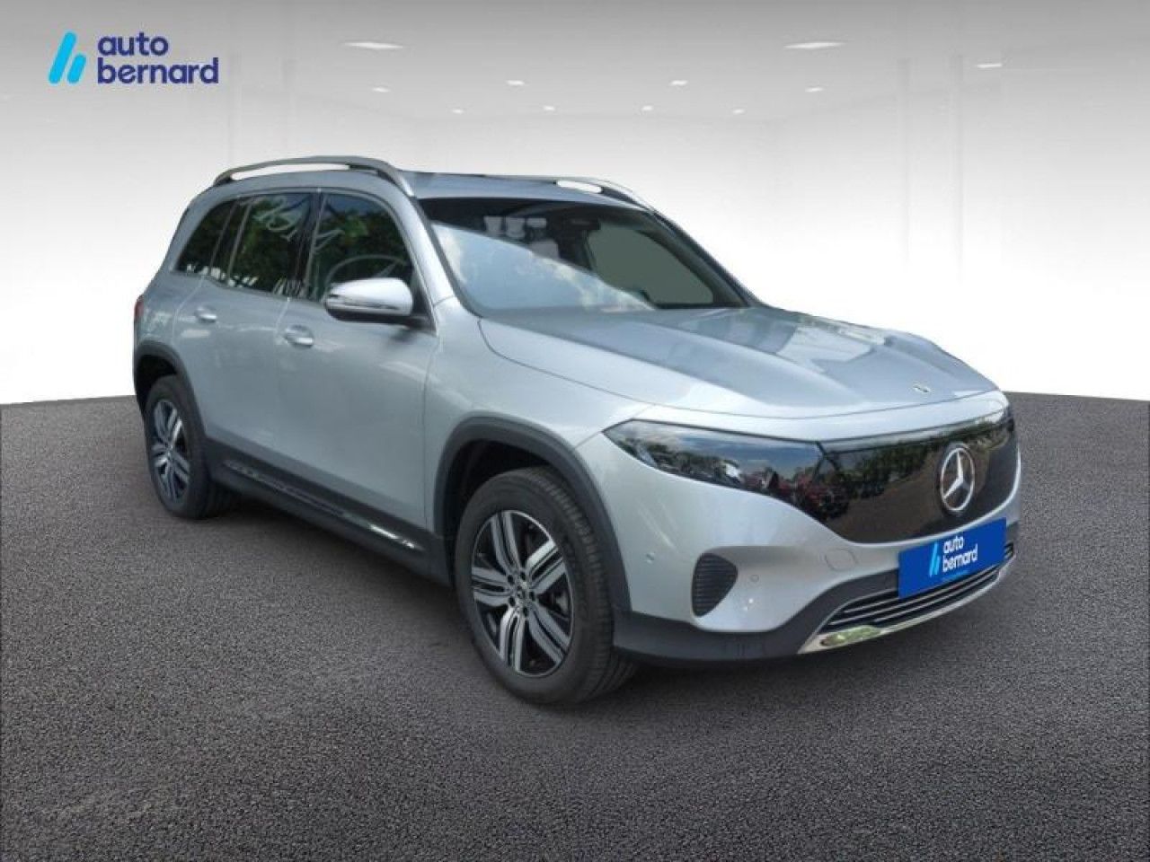 Photo du v&eacute;hicule 3 / 18