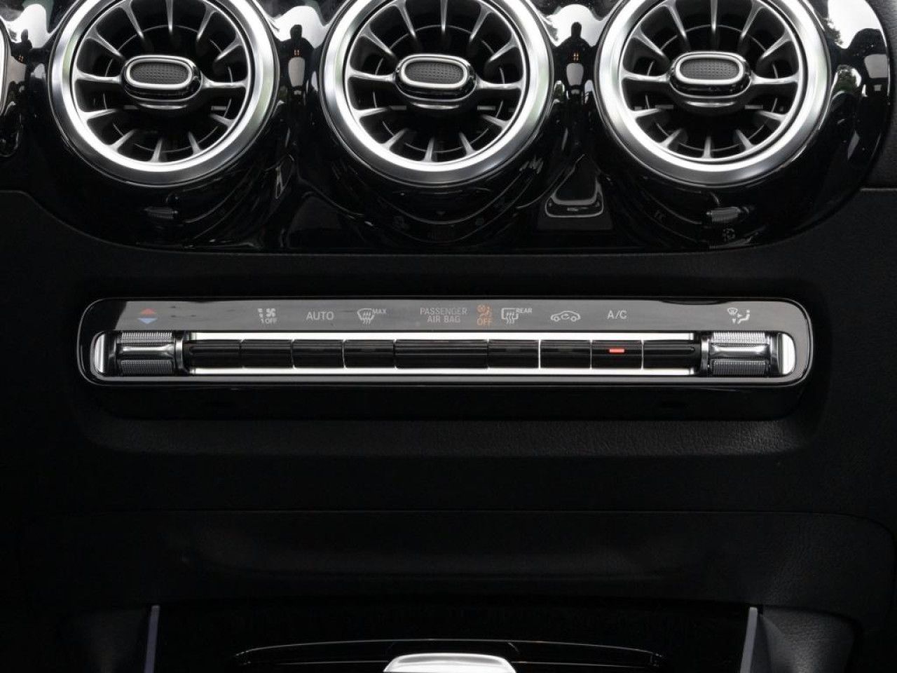Mercedes-Benz GLA – Bild 9