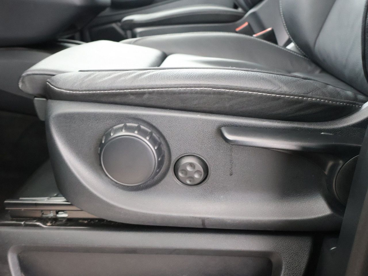 Fahrzeugbild 16 / 21