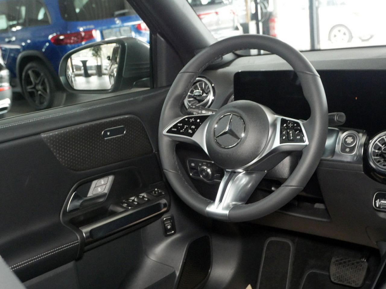 Mercedes-Benz GLB – Bild 8