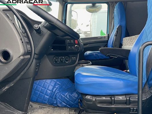 Immagine del veicolo 4 / 10