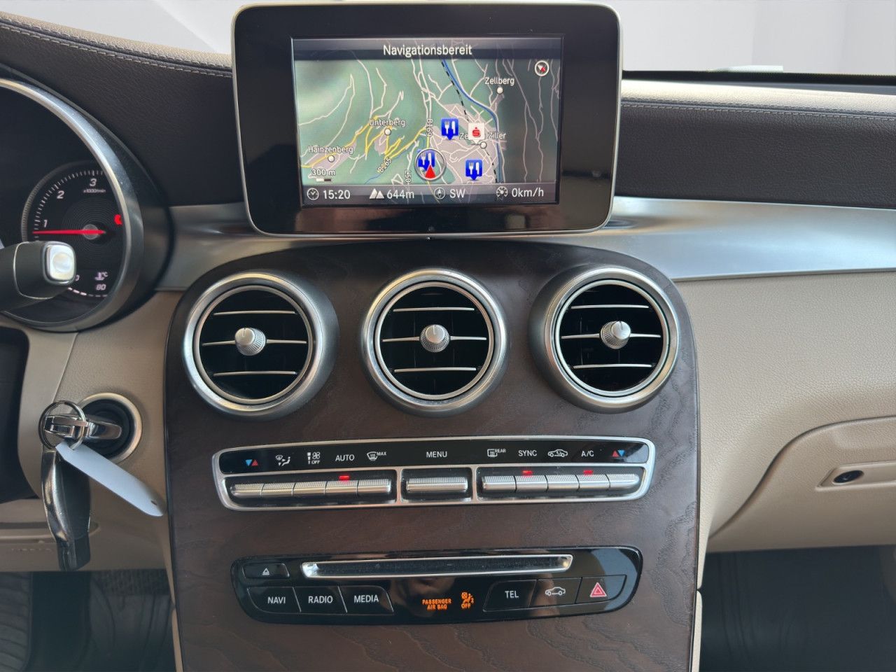 Fahrzeugbild 18 / 24