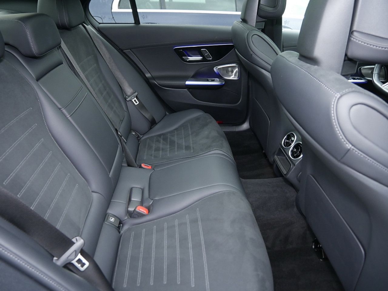 Mercedes-Benz C-Klasse – Bild 7
