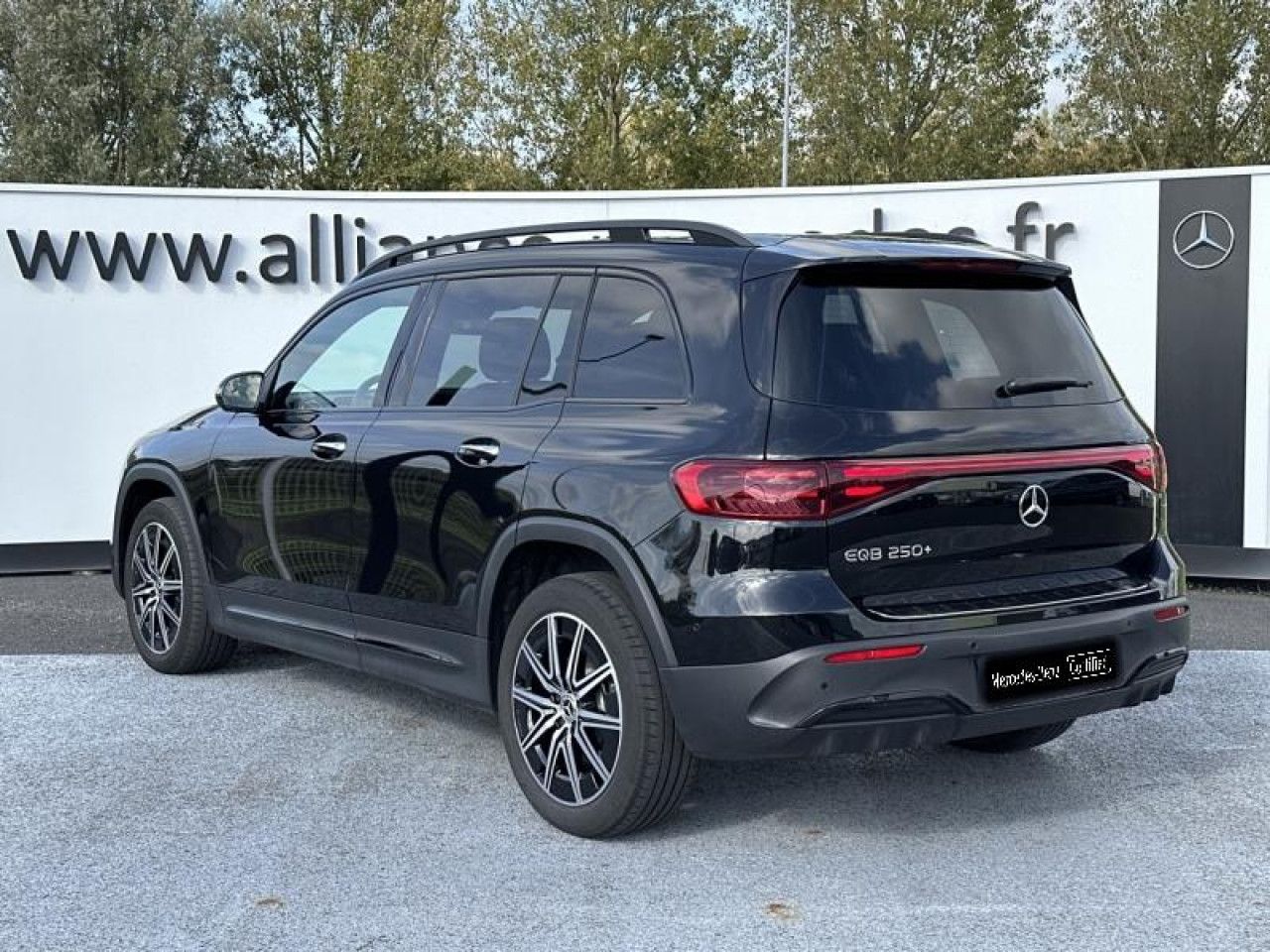 Photo du v&eacute;hicule 3 / 18