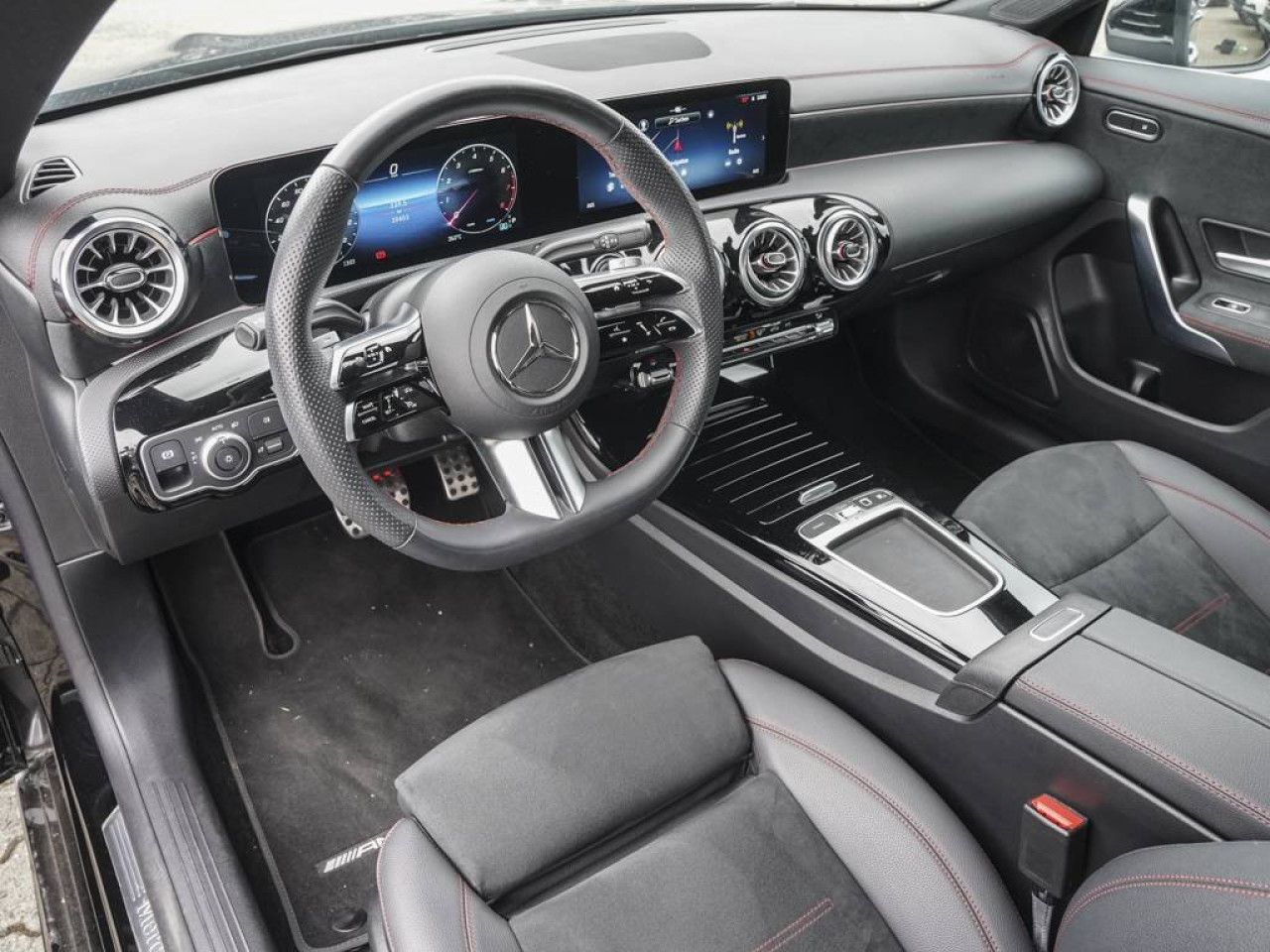 Mercedes-Benz CLA – Bild 6