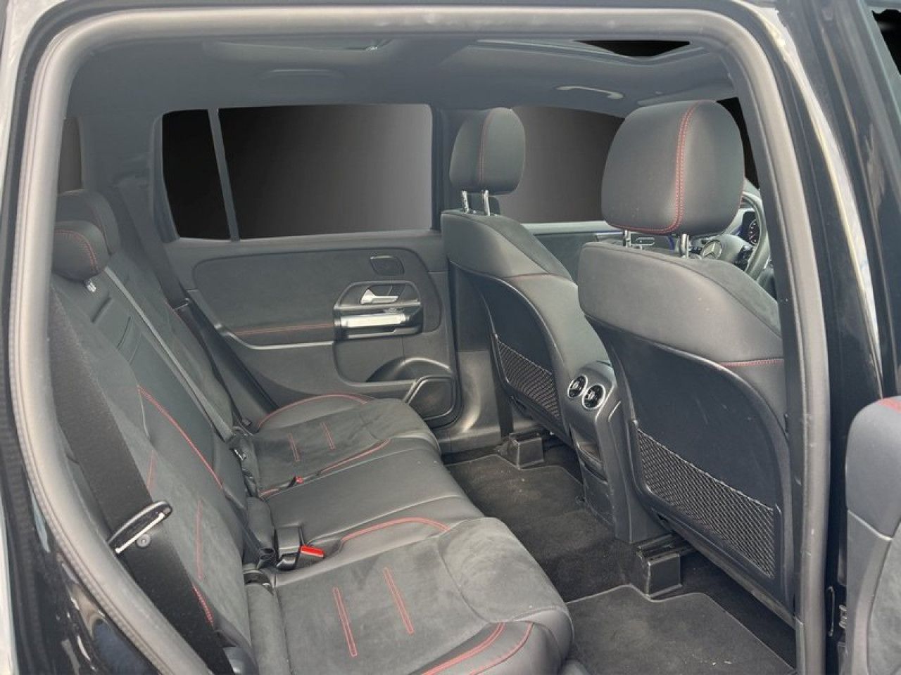 Mercedes-Benz GLB – Bild 9