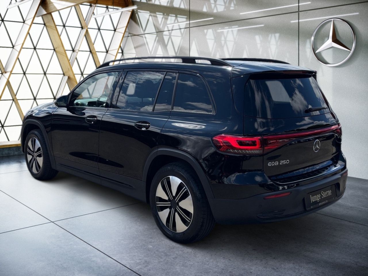 Mercedes-Benz EQB – Bild 11