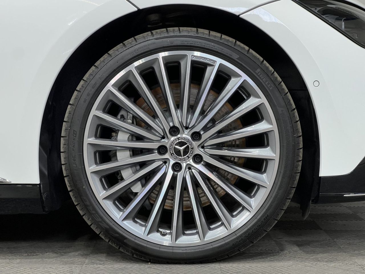 Mercedes-Benz EQE – Bild 17