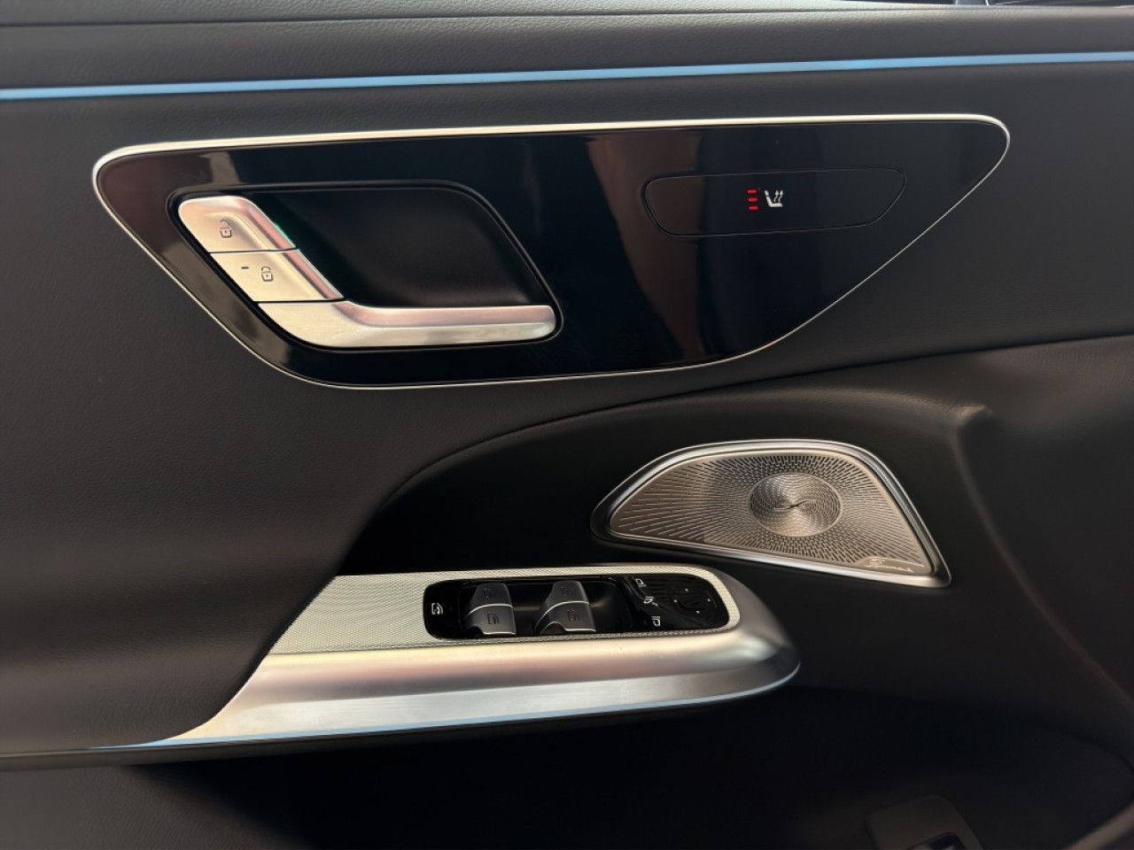 Mercedes-Benz E-Klasse – Bild 6