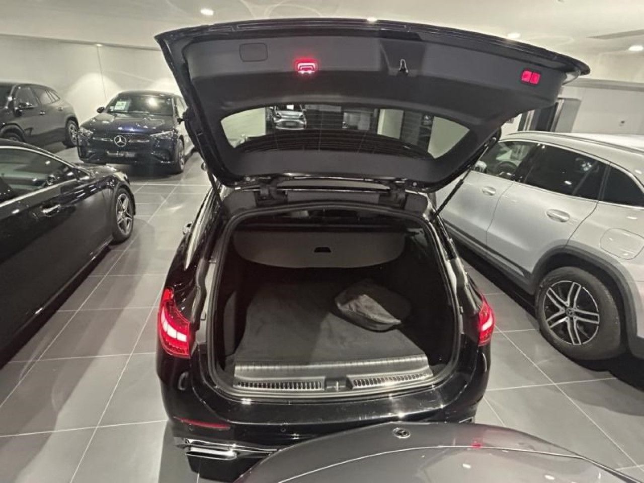 Photo du v&eacute;hicule 5 / 18