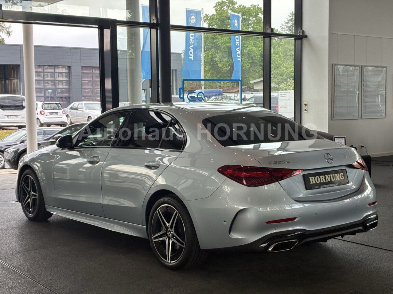 Mercedes-Benz C-Klasse – Bild 10