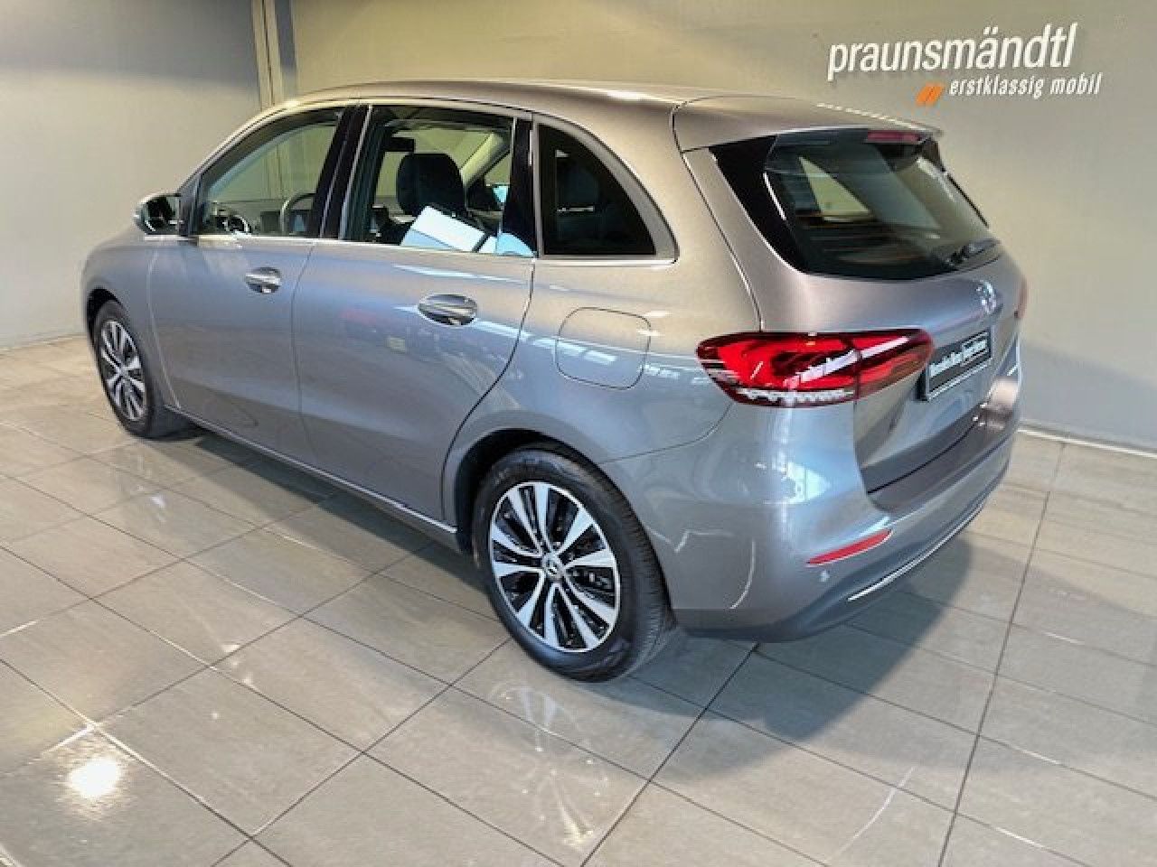 Fahrzeugbild 12 / 12