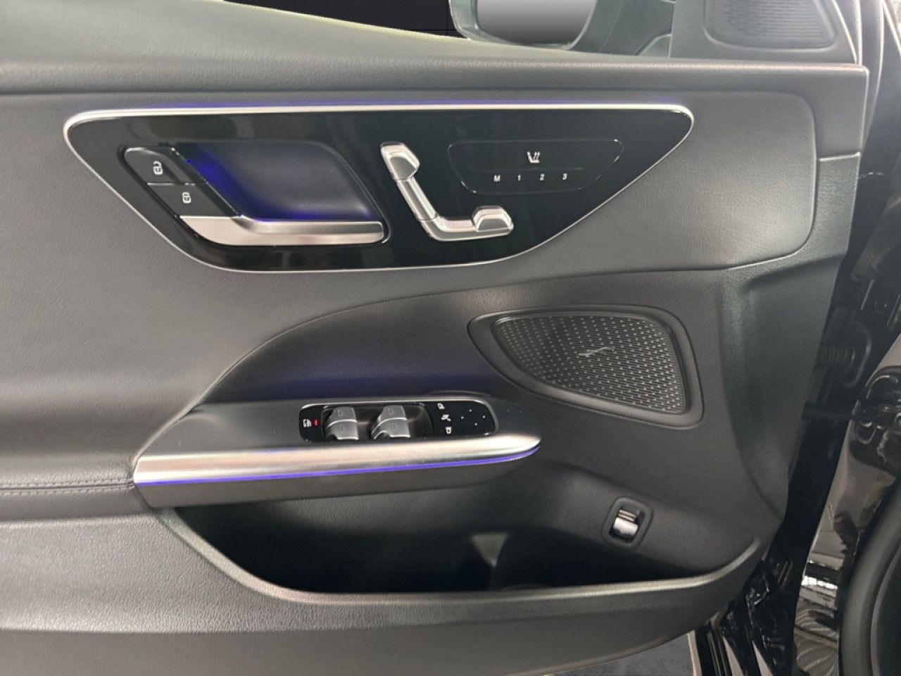 Mercedes-Benz C-Klasse – Bild 9