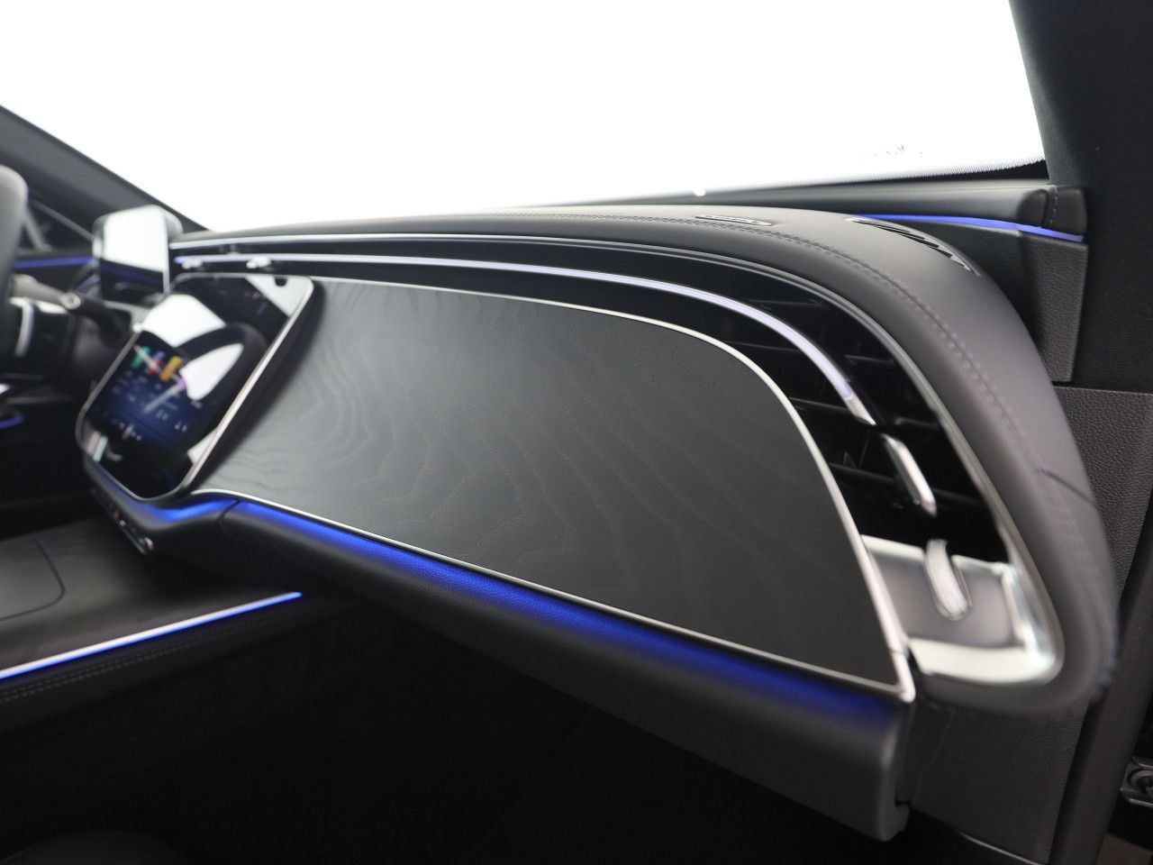 Mercedes-Benz E-Klasse – Bild 19