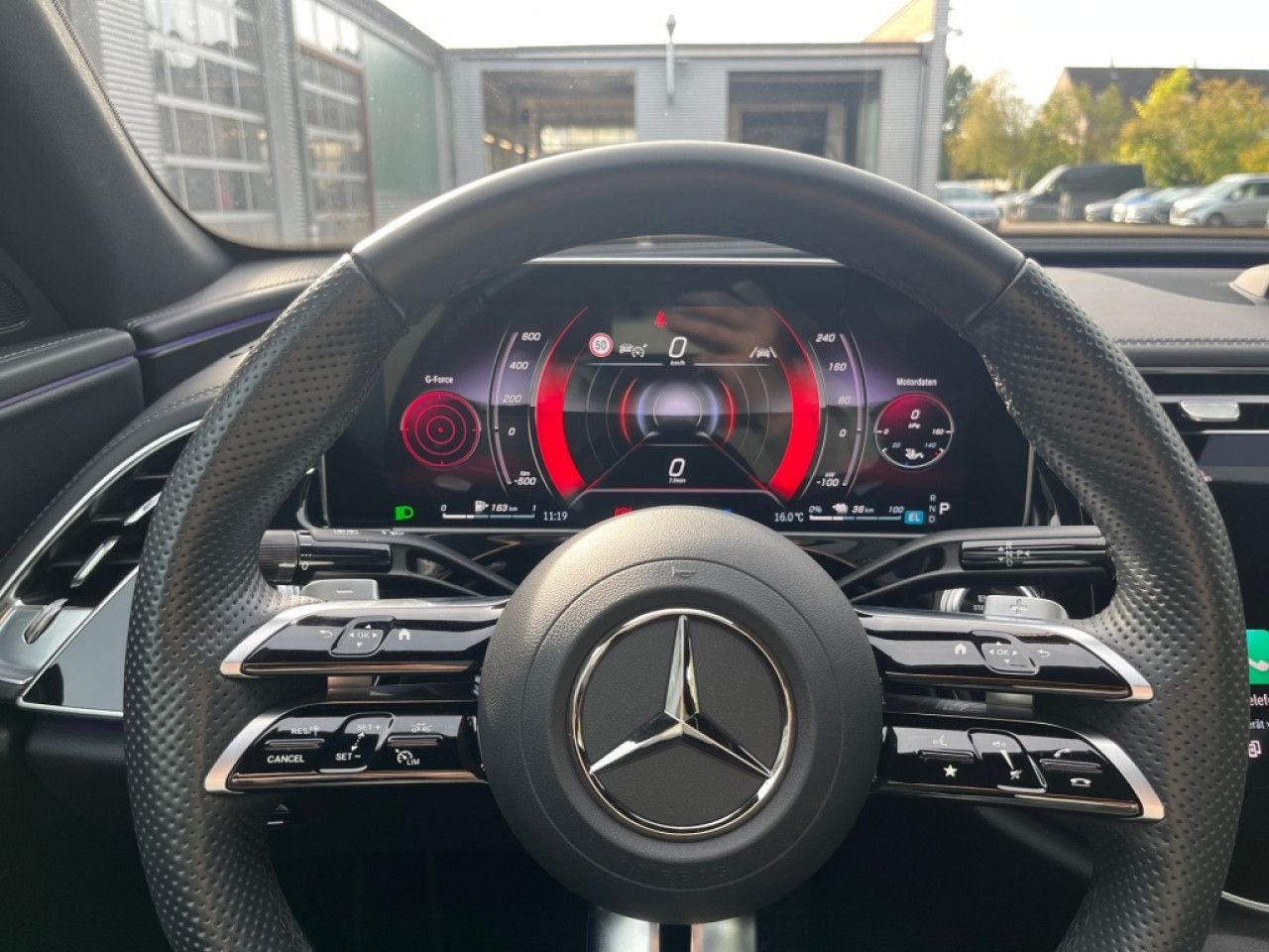 Mercedes-Benz E-Klasse – Bild 26
