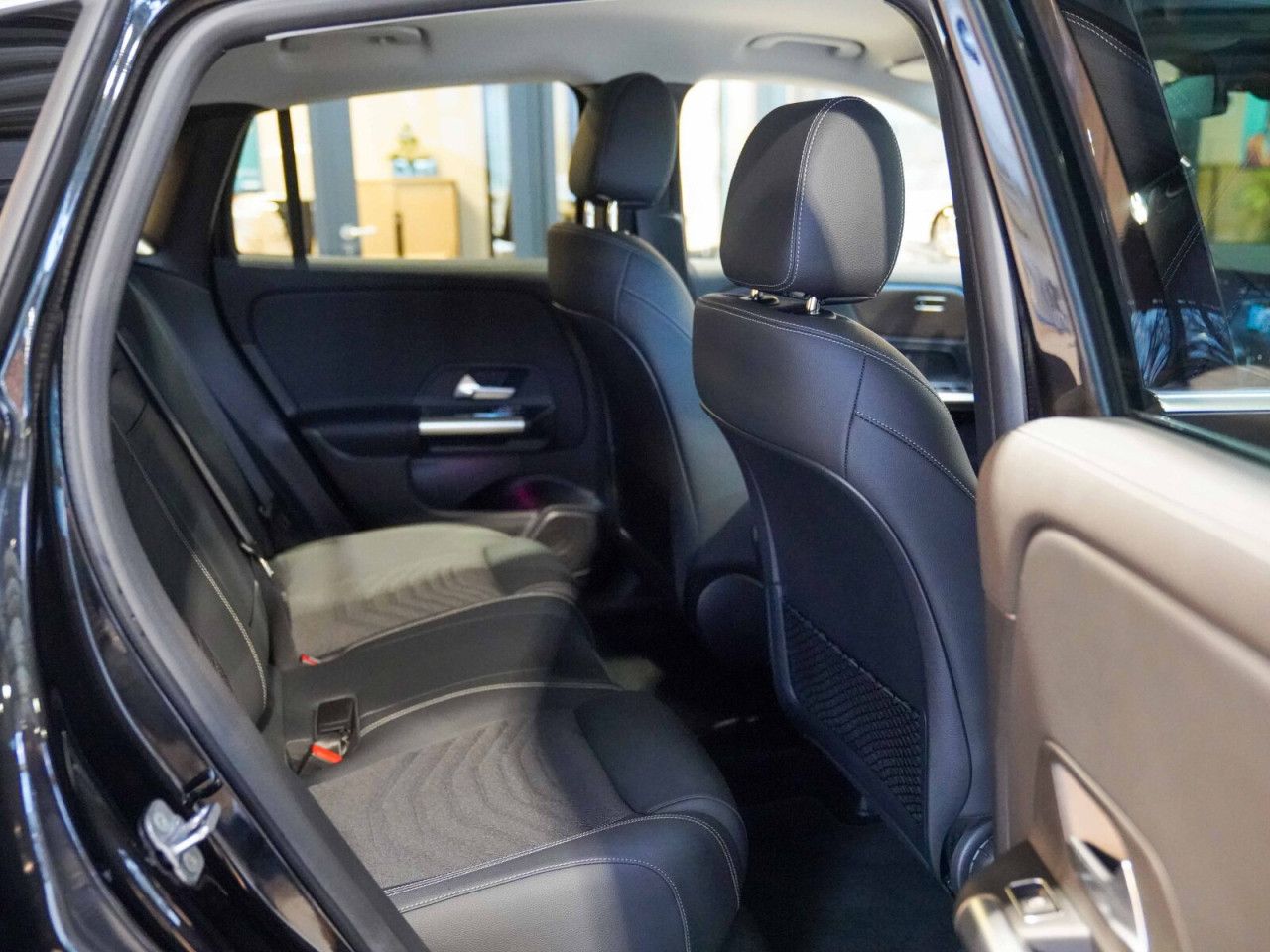 Fahrzeugbild 15 / 15