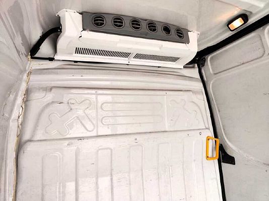 Vehicle image 6 / 11