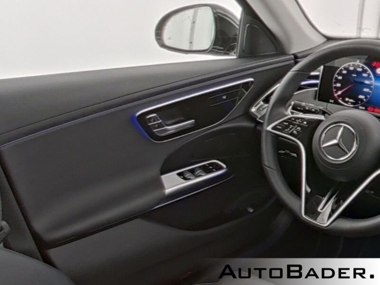 Mercedes-Benz E-Klasse – Bild 9