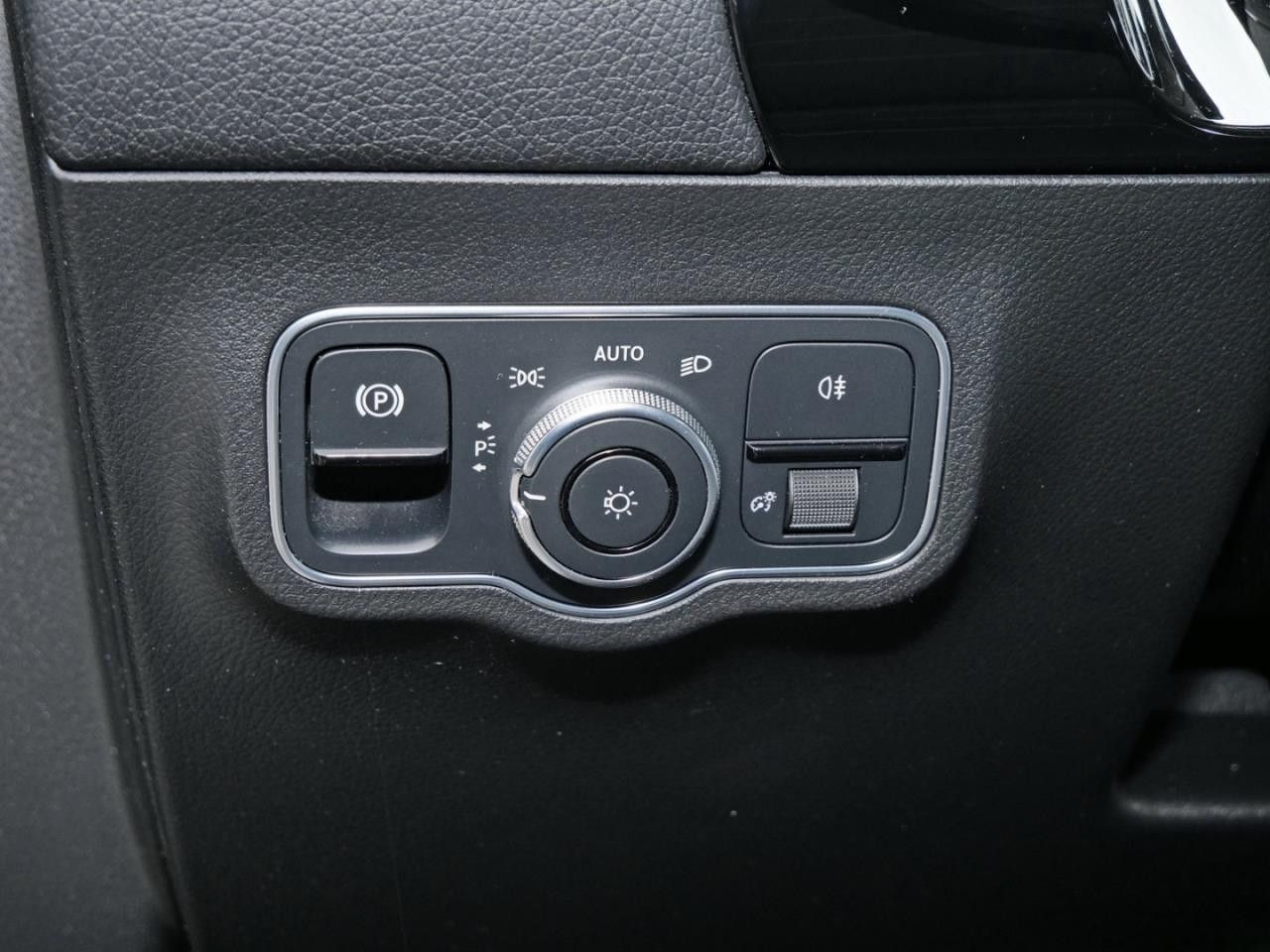 Fahrzeugbild 14 / 16