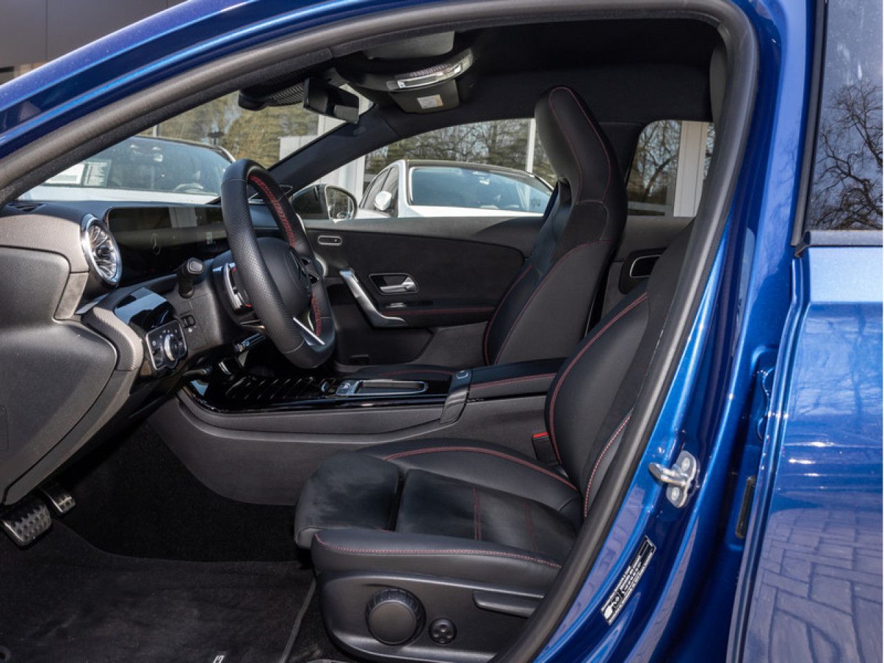 Fahrzeugbild 11 / 24