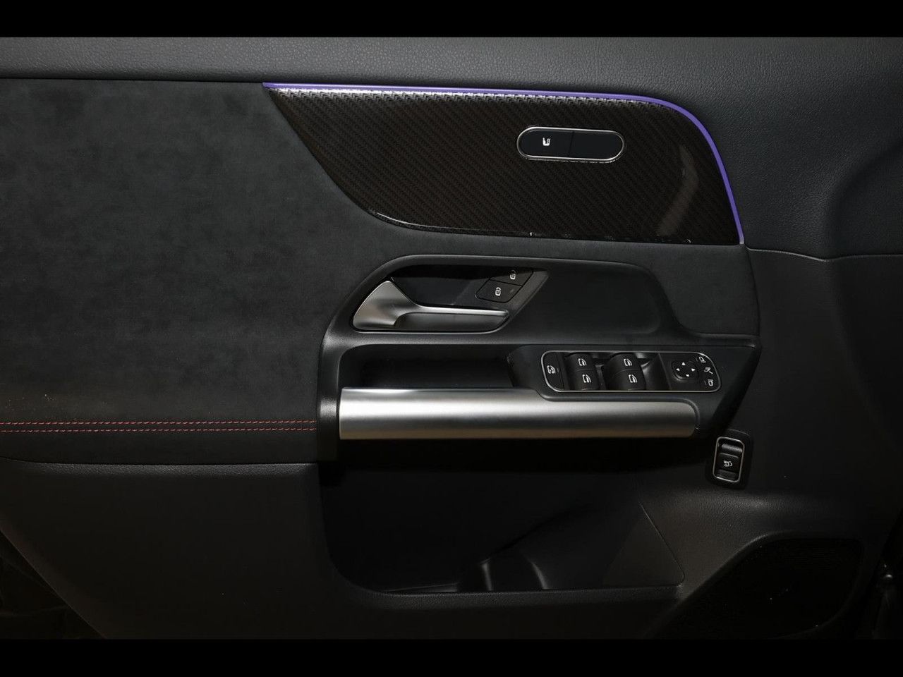 Mercedes-Benz GLA – Bild 12