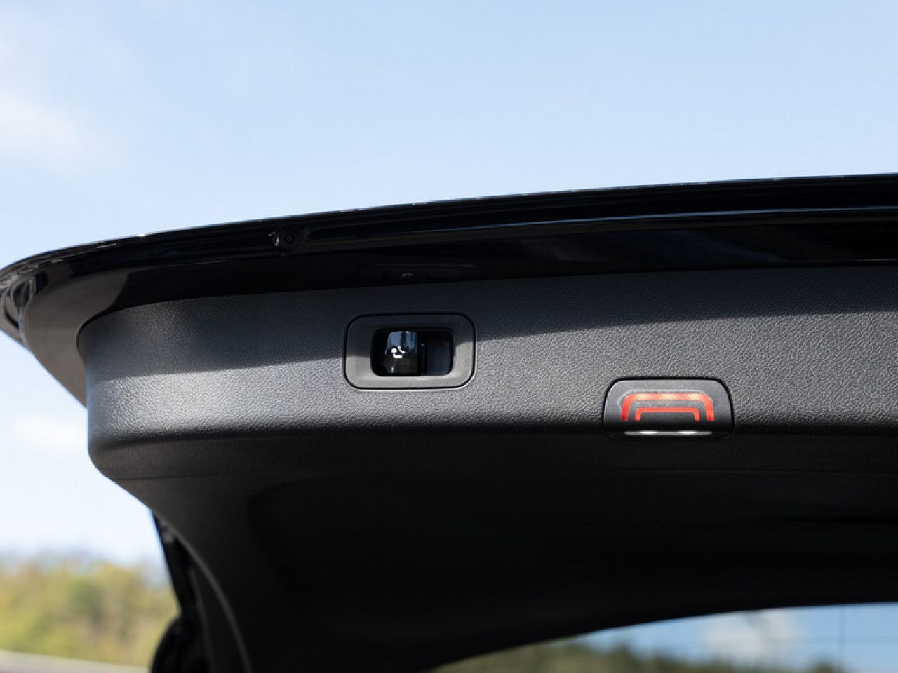 Mercedes-Benz E-Klasse – Bild 8