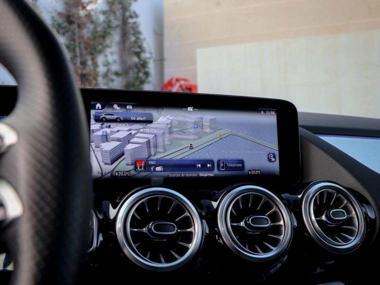 Photo du v&eacute;hicule 15 / 18