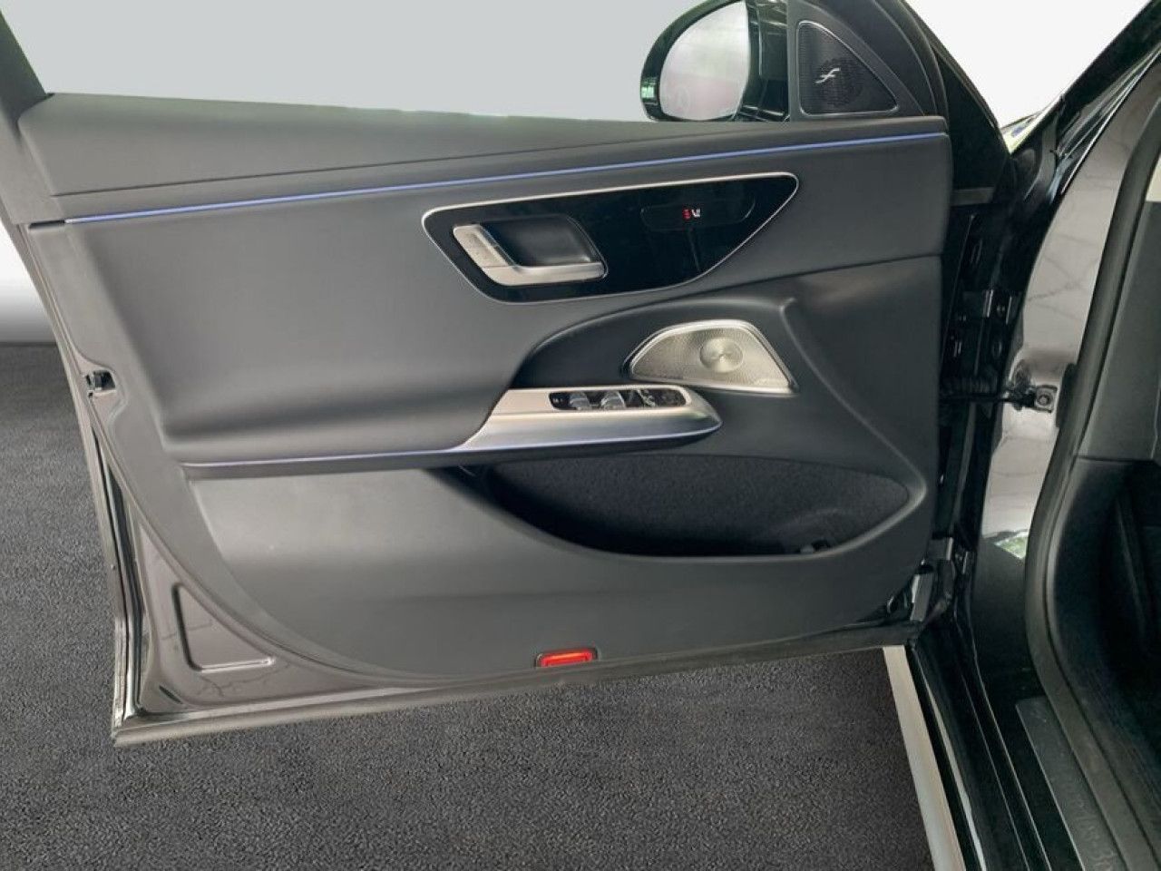 Mercedes-Benz E-Klasse – Bild 19
